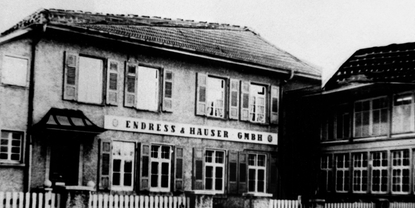 Las primeras instalaciones de Endress+Hauser en 1955.